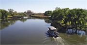 Ministerial Visit in Gauteng Province river pollution inspection at Lochovaal 09